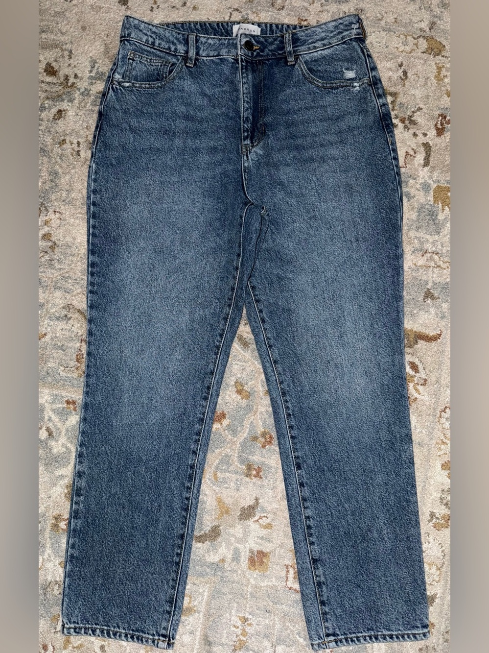 PacSun Women's Mom Jeans in Blue Wash